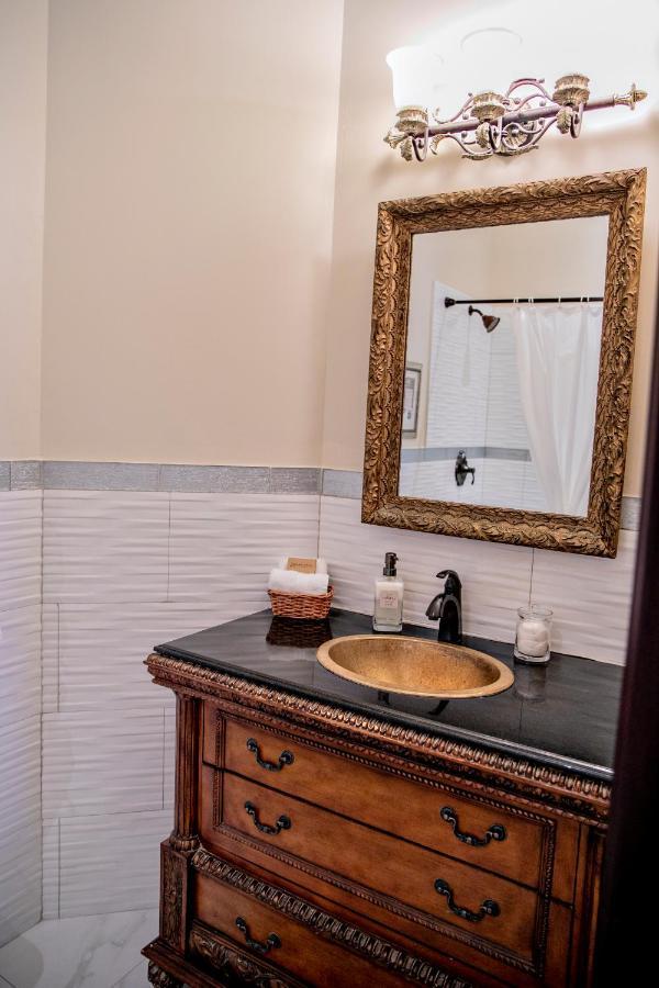 Puddicombe House Hotel New Hamburg Екстериор снимка